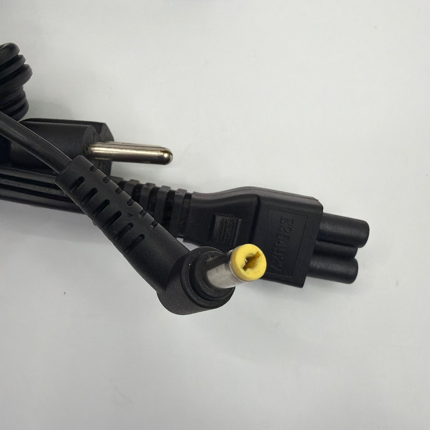 Chicony A11-065N1A 65W 19V 3.42A AC Adapter Charger with Power Cord