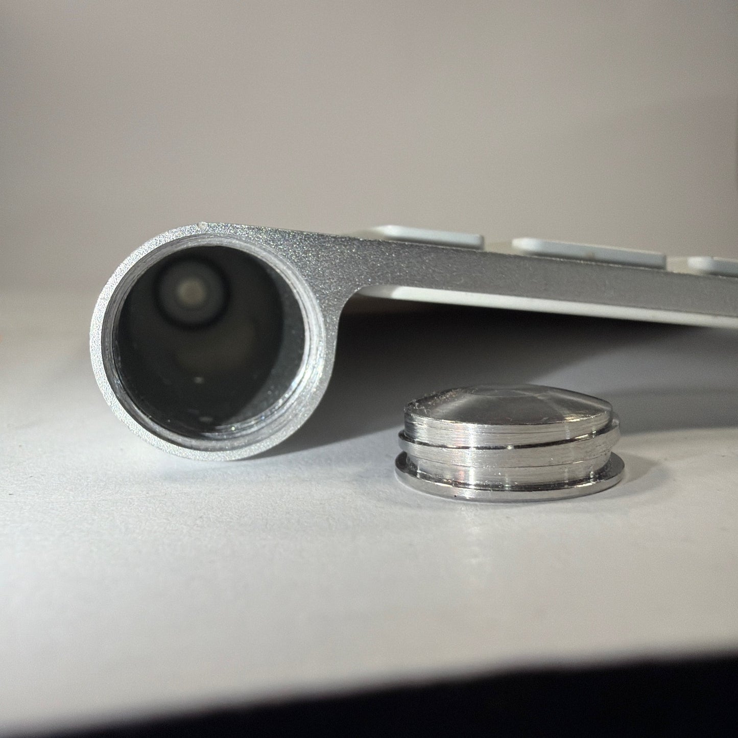 Apple Wireless Bluetooth Keyboard A1314 Silver White