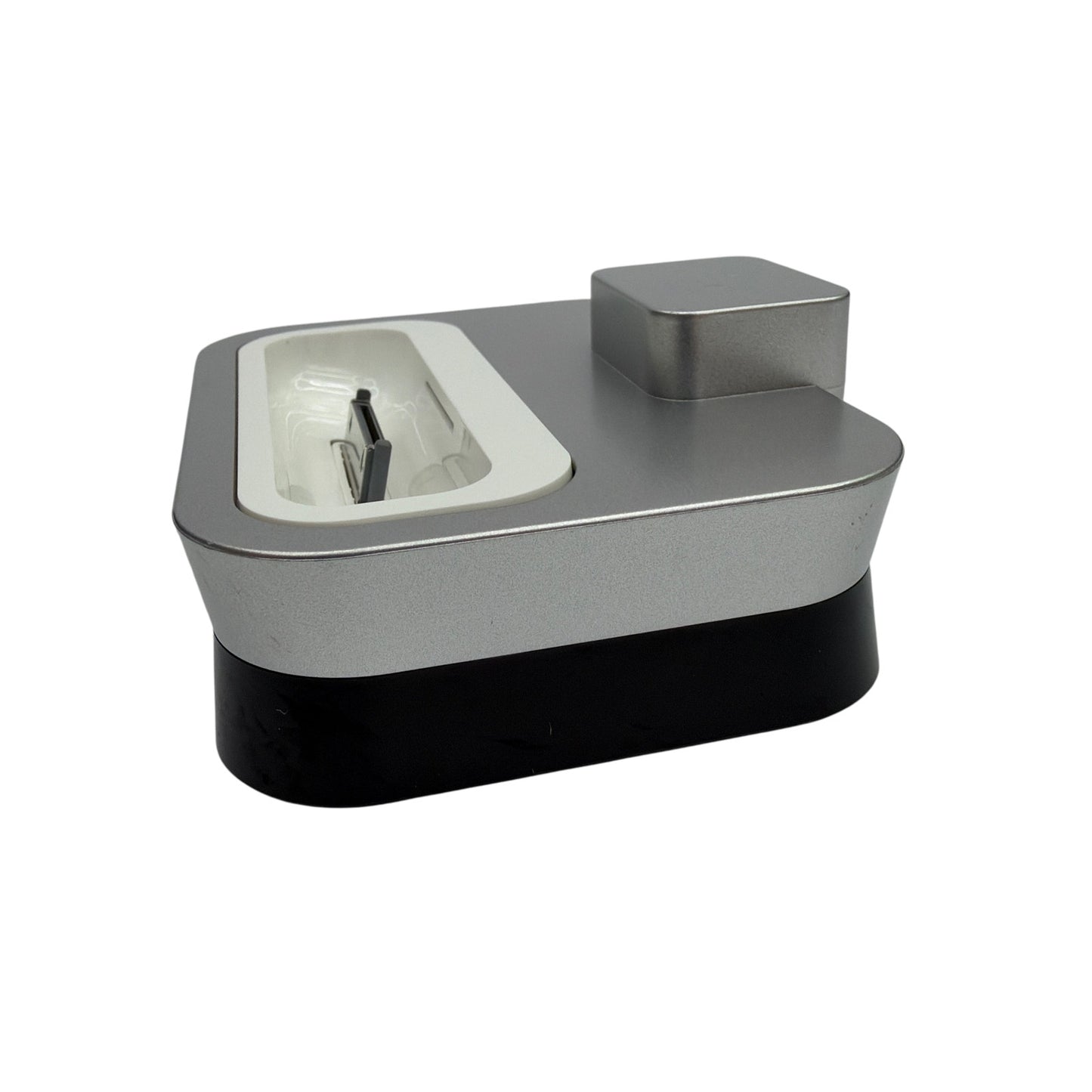 Yamaha YDS-11 iPod Dock Station with Cable Silver Black Untested