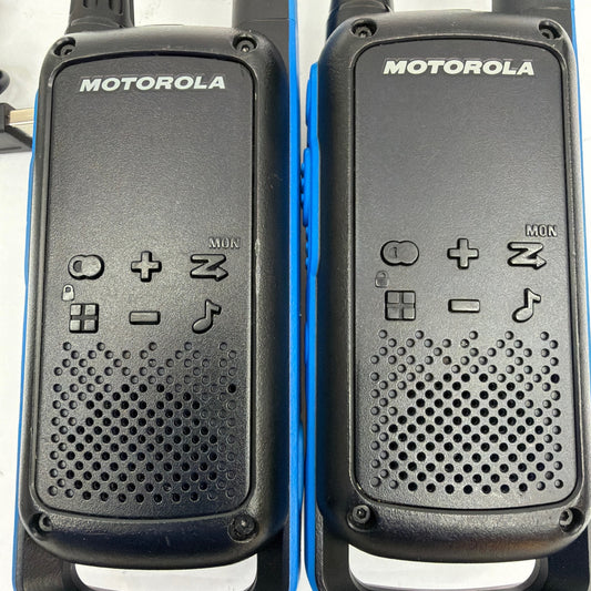 Motorola Talkabout T800 Two-Way Radios Pair w/ Battery Packs & Chargers