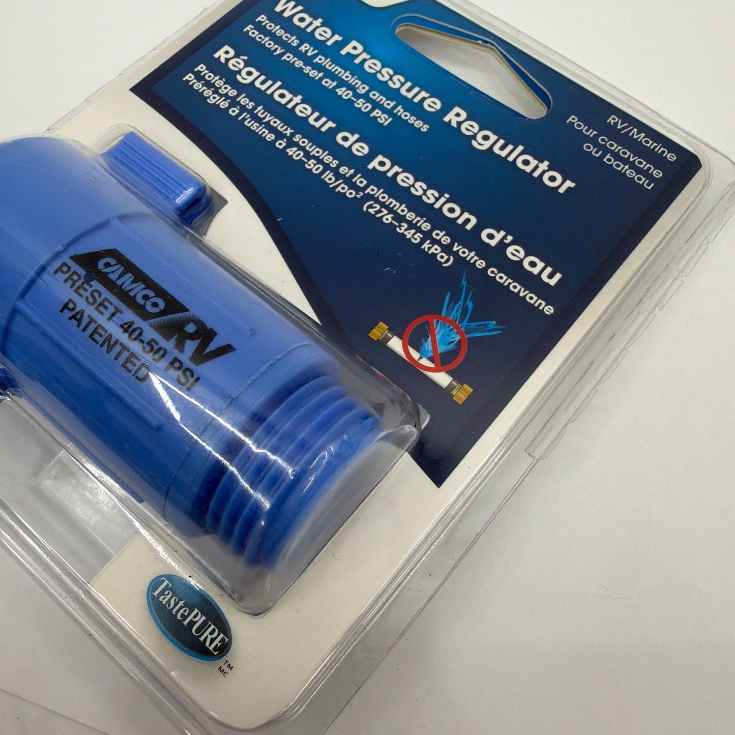 Camco 40143 RV/Marine Water Pressure Regulator Preset 40–50 PSI Blue