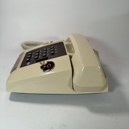 GTE Super Bowl XX Limited Edition Corded Touch-Tone Phone Bears vs Patriots