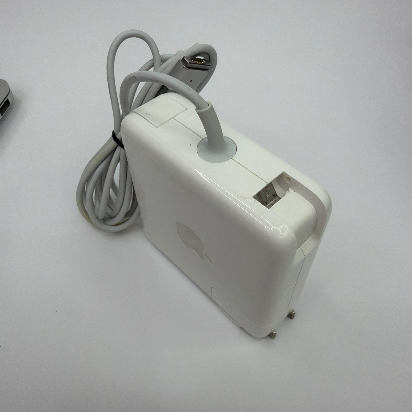 Apple MacBook Pro Retina 15-inch Mid 2015 2.8GHz i7 16GB 1TB SSD Silver