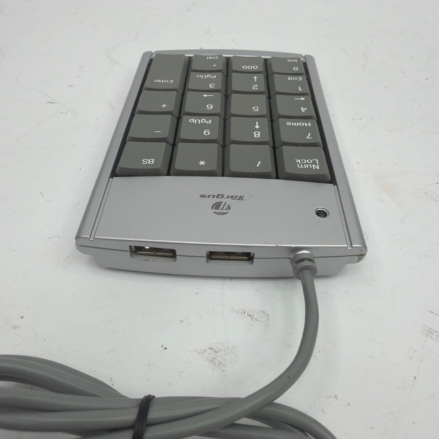 Targus PAUK10U USB Numeric Keypad with 2-Port USB Hub Silver