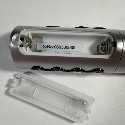 SEG MP57-1024 Black Matrix 2.0 1GB USB MP3 Player Tested Working