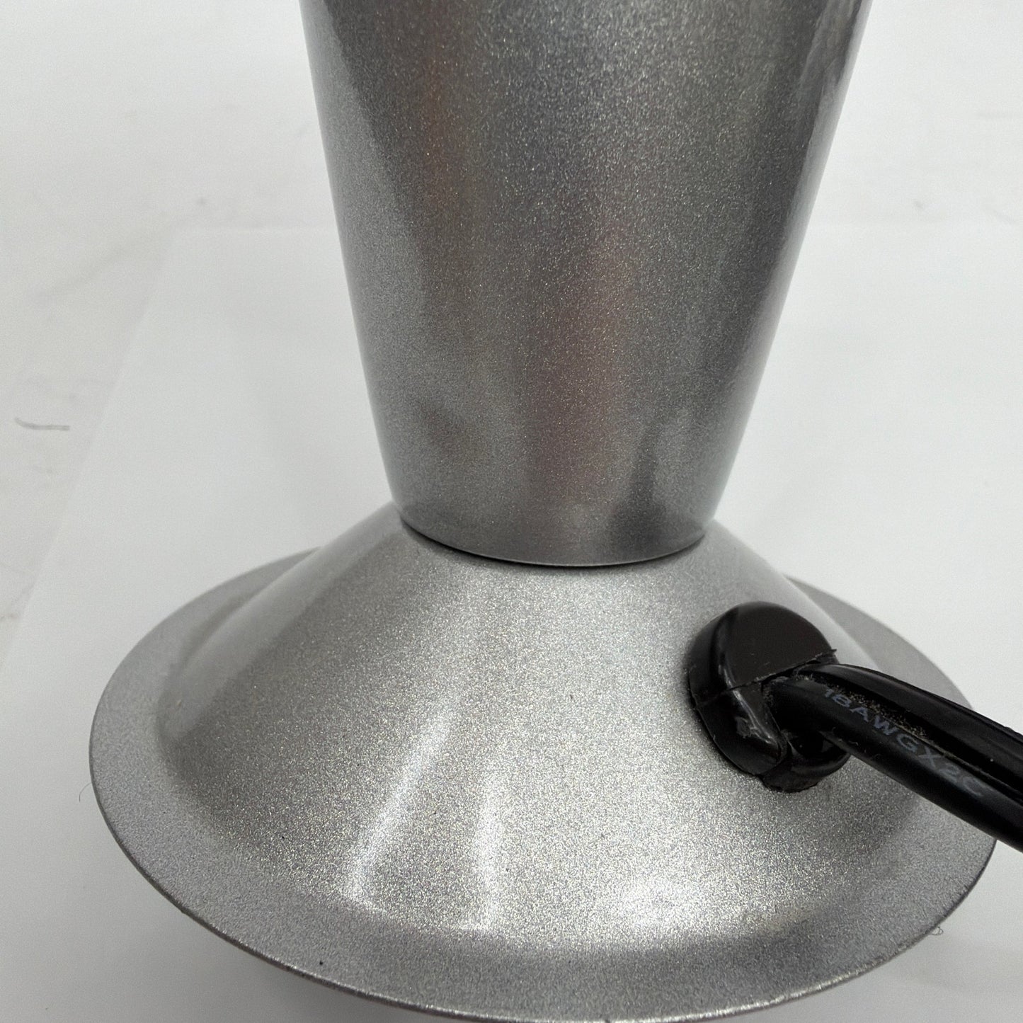 Pliable Art Lamp 33PM Model 602S Silver Rocket Lava Lamp Base and Cap Tested