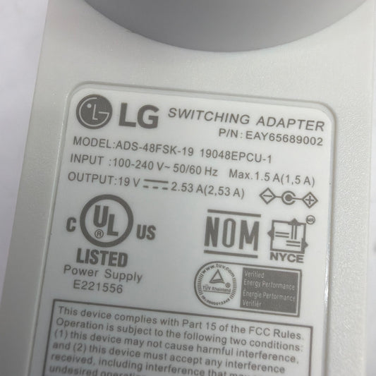 LG Switching AC Adapter ADS-48FSK-19 19V 2.53A 48W P/N EAY65689002 White
