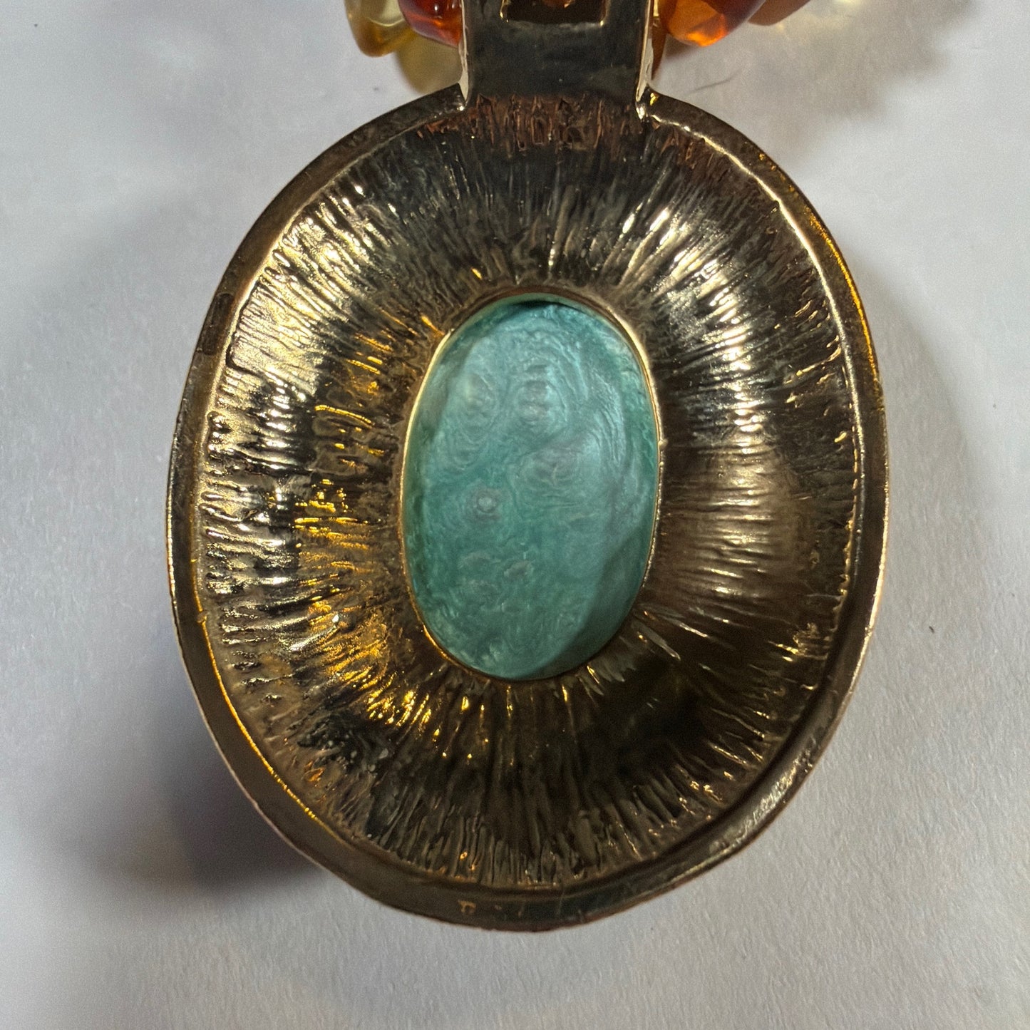 Avon Beaded Chain Medallion 3-Piece Jewelry Gift Set Brown Necklace Ring