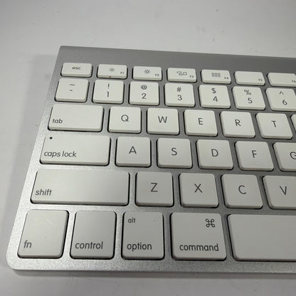 Apple Wireless Bluetooth Keyboard A1314 Silver White
