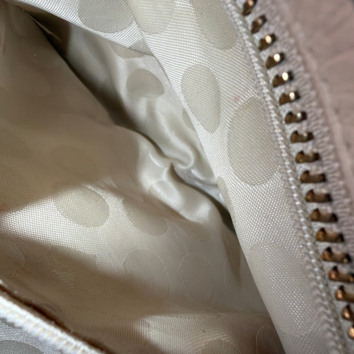 Kate Spade New York Black & Cream Leather Bow Crossbody Bag