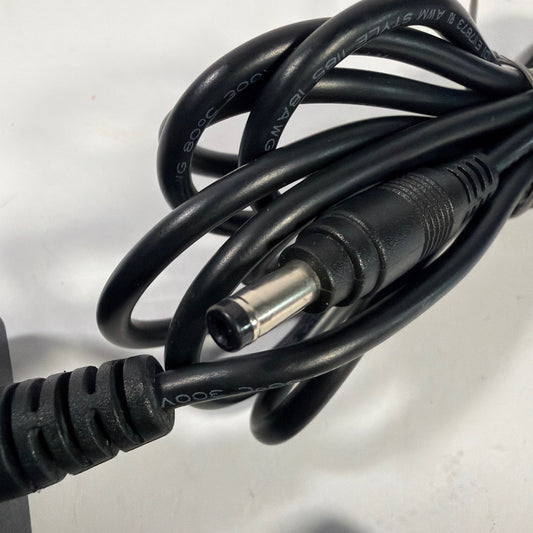 HP L2056-60001 5V 2A AC/DC Power Adapter FCLSD-0604 with AC Cord