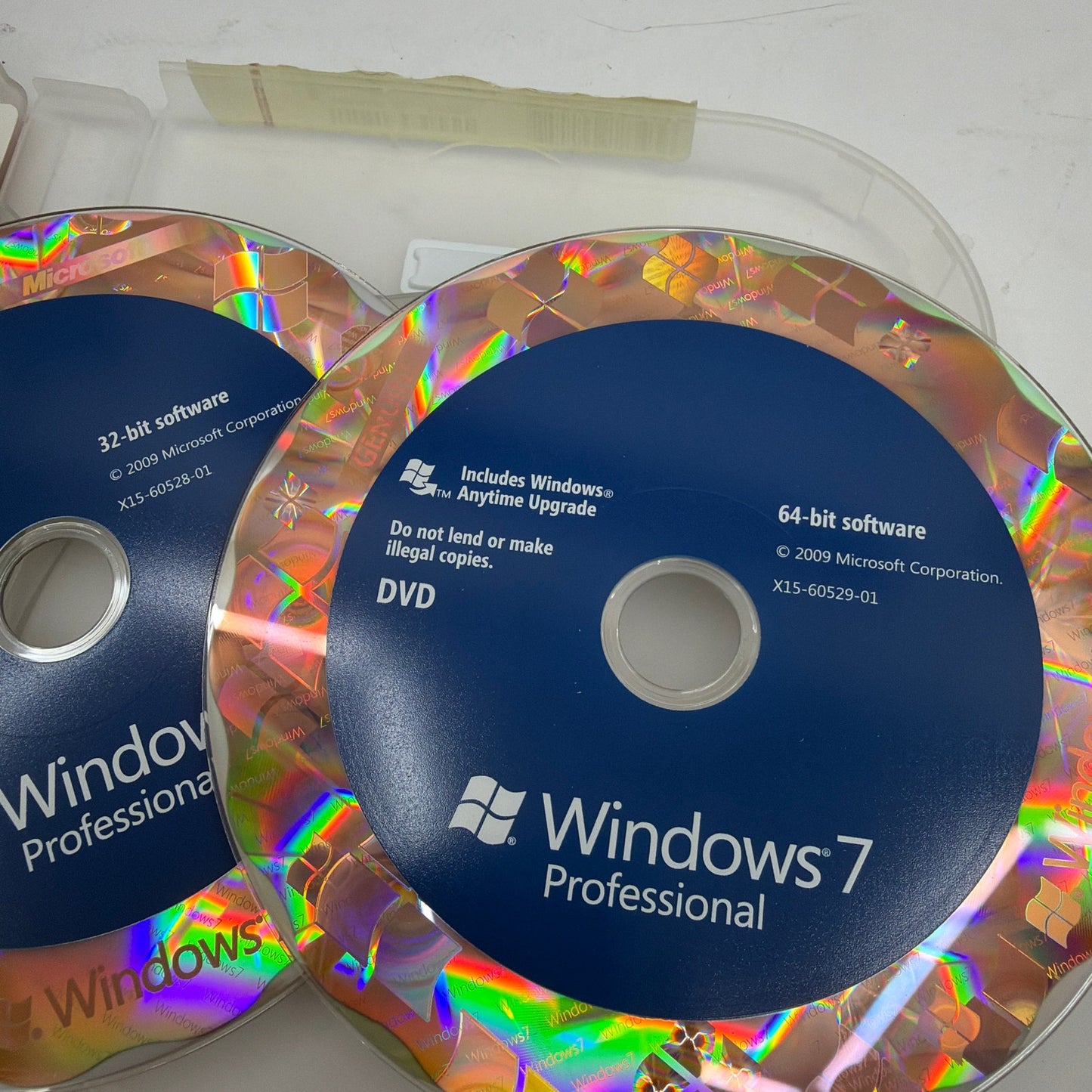 Microsoft Windows 7 Professional 32/64-Bit DVD Set w/ Product Key X15-60616-01