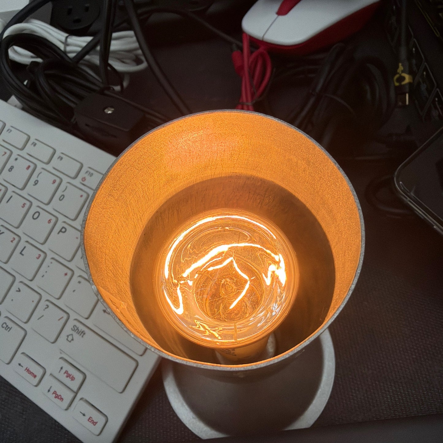 Pliable Art Lamp 33PM Model 602S Silver Rocket Lava Lamp Base and Cap Tested