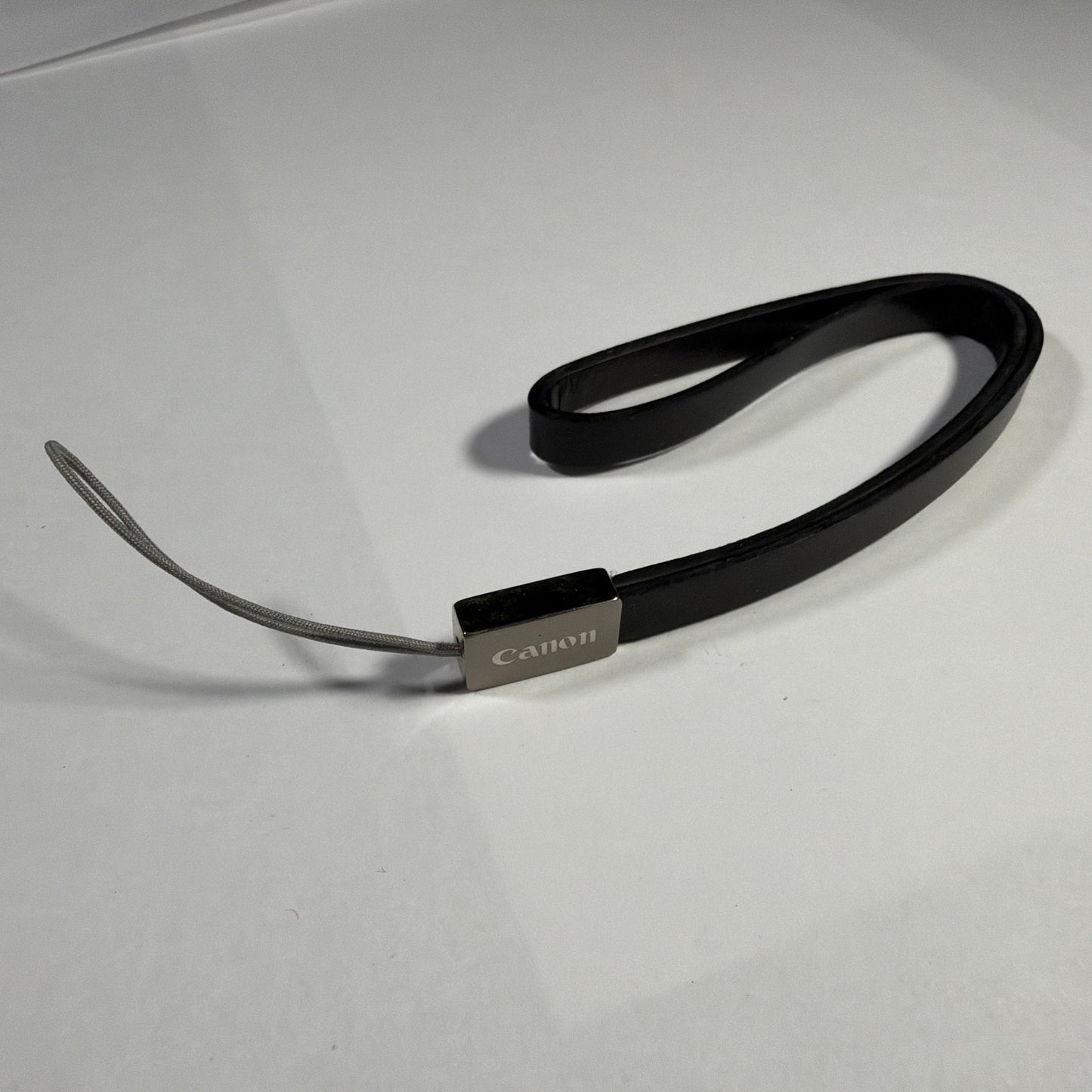 Canon PowerShot Deluxe Leather Case PSC-55 Black with Wrist Strap