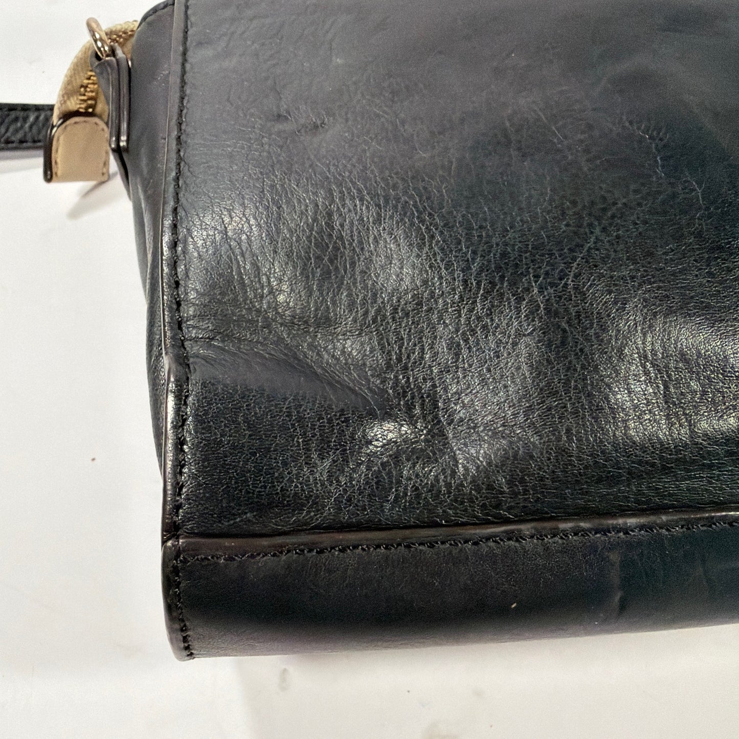 Kate Spade New York Black & Cream Leather Bow Crossbody Bag