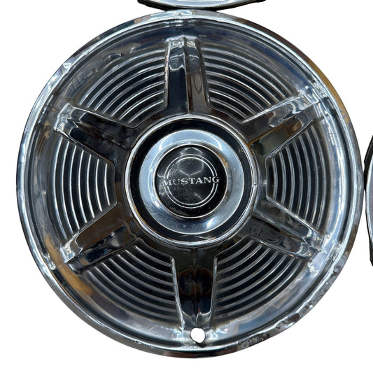 Set of 4 Ford Mustang 14 Inch Wheel Covers Hubcaps