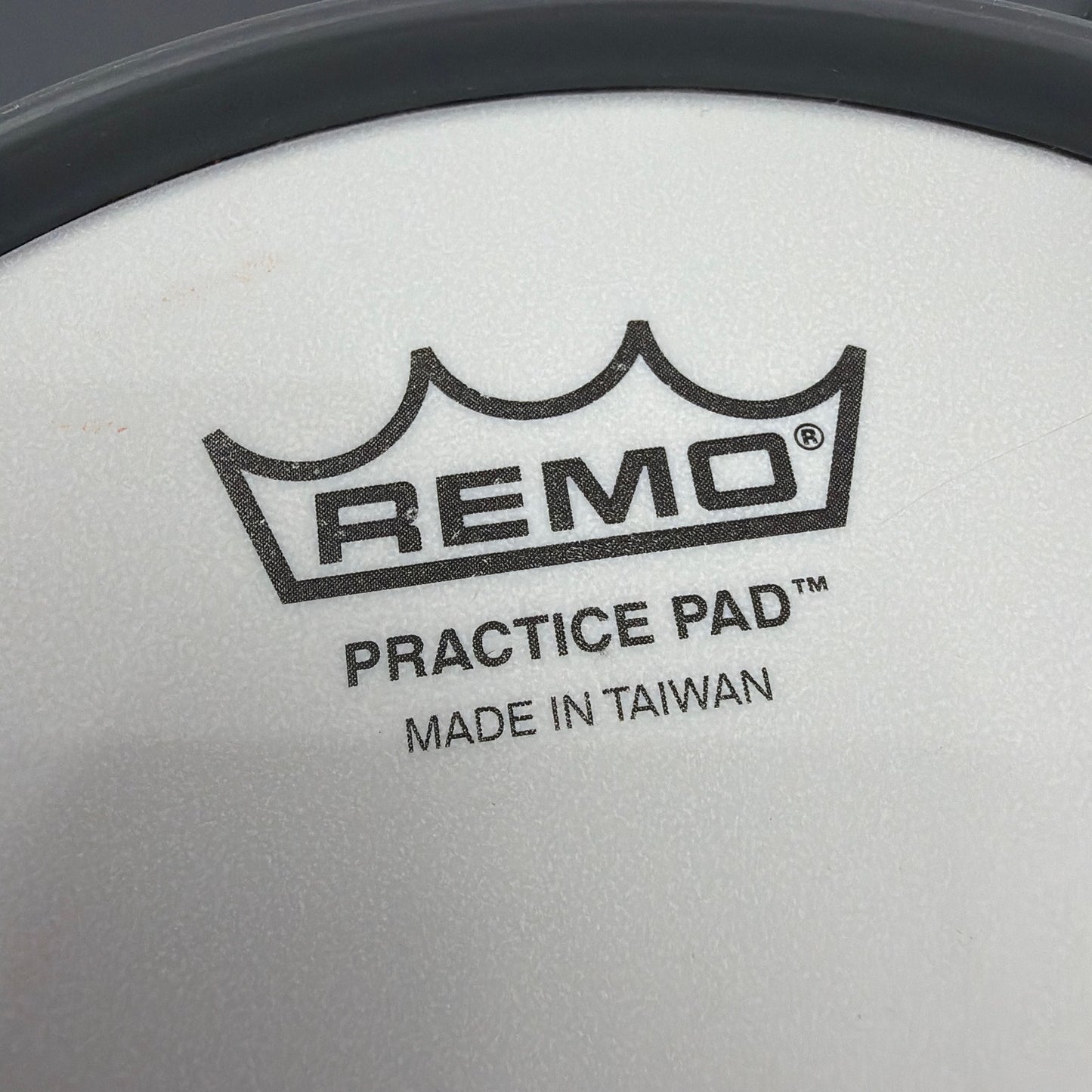 Remo Practice Pad 8in Total Diameter 6in Playing Surface