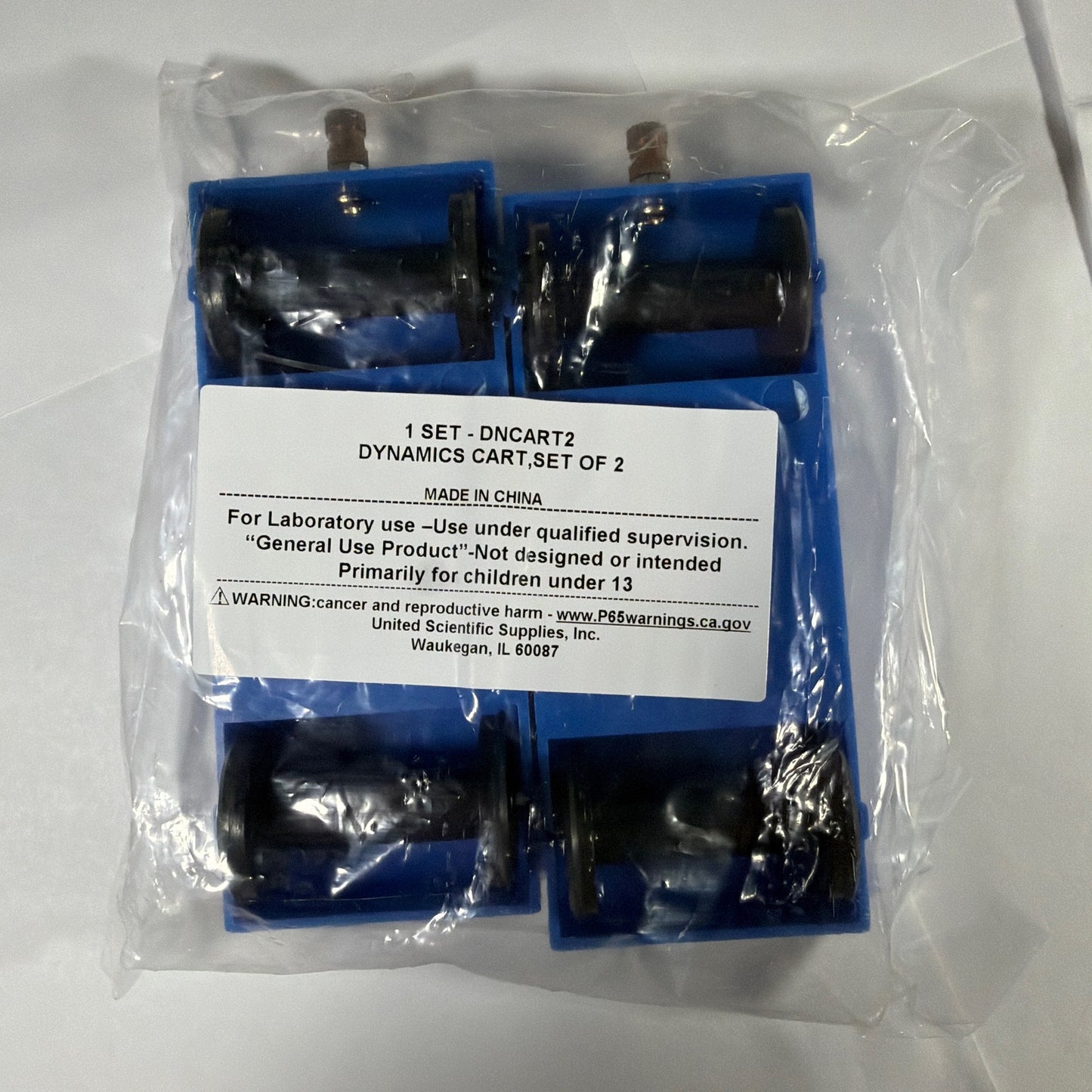 United Scientific Supplies DNCART2 Dynamics Carts Set of 2 Blue Physics Lab