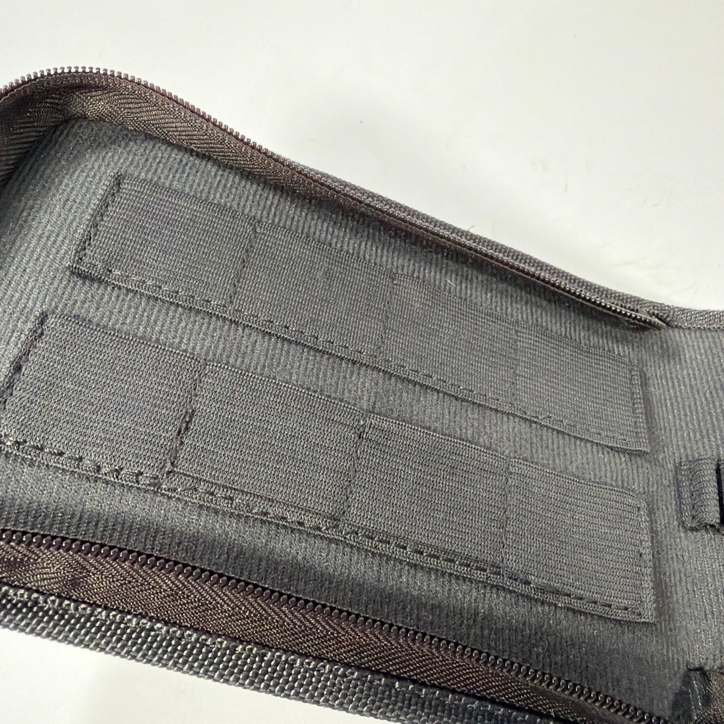 Nintendo 3DS Zipper Carrying Case Black Gray