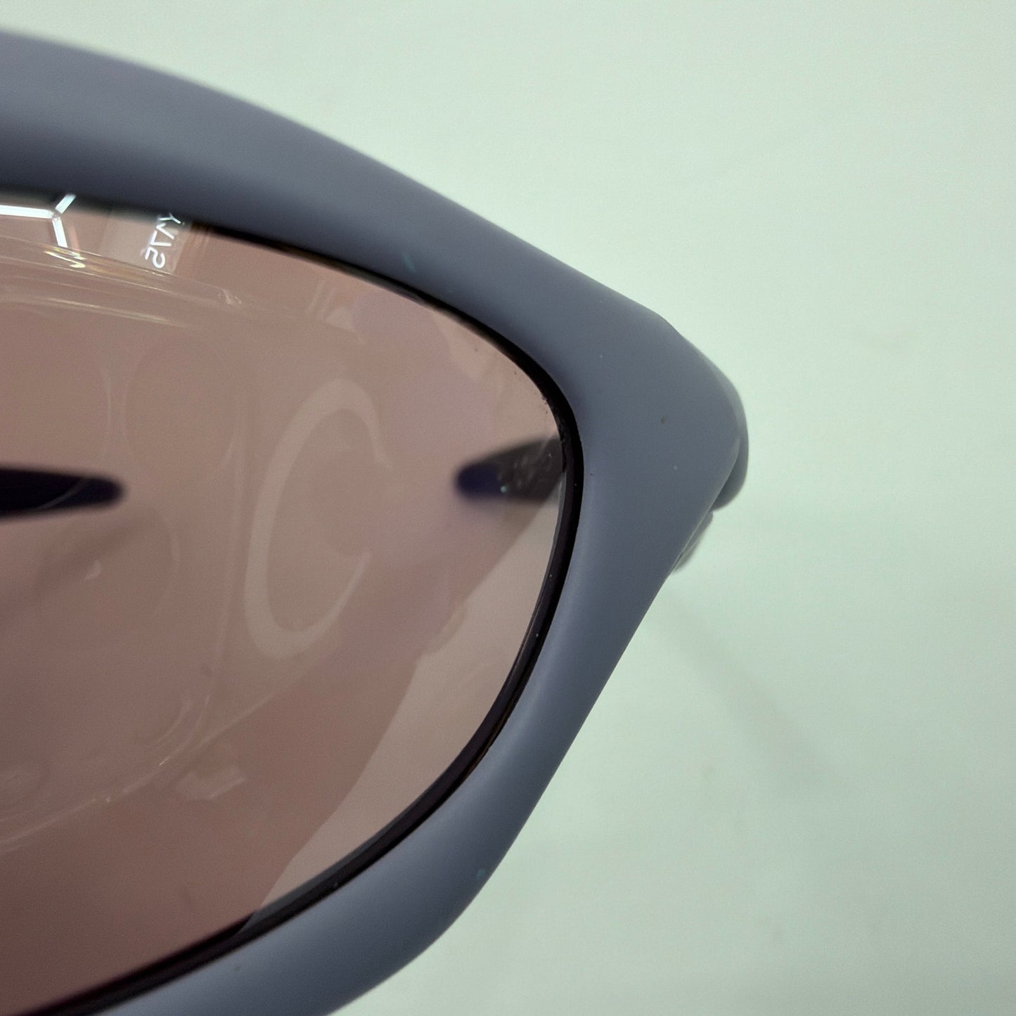 Vintage Oakley Minute Gen 2 Violet Purple Sunglasses Made in USA w/ Oakley Bag