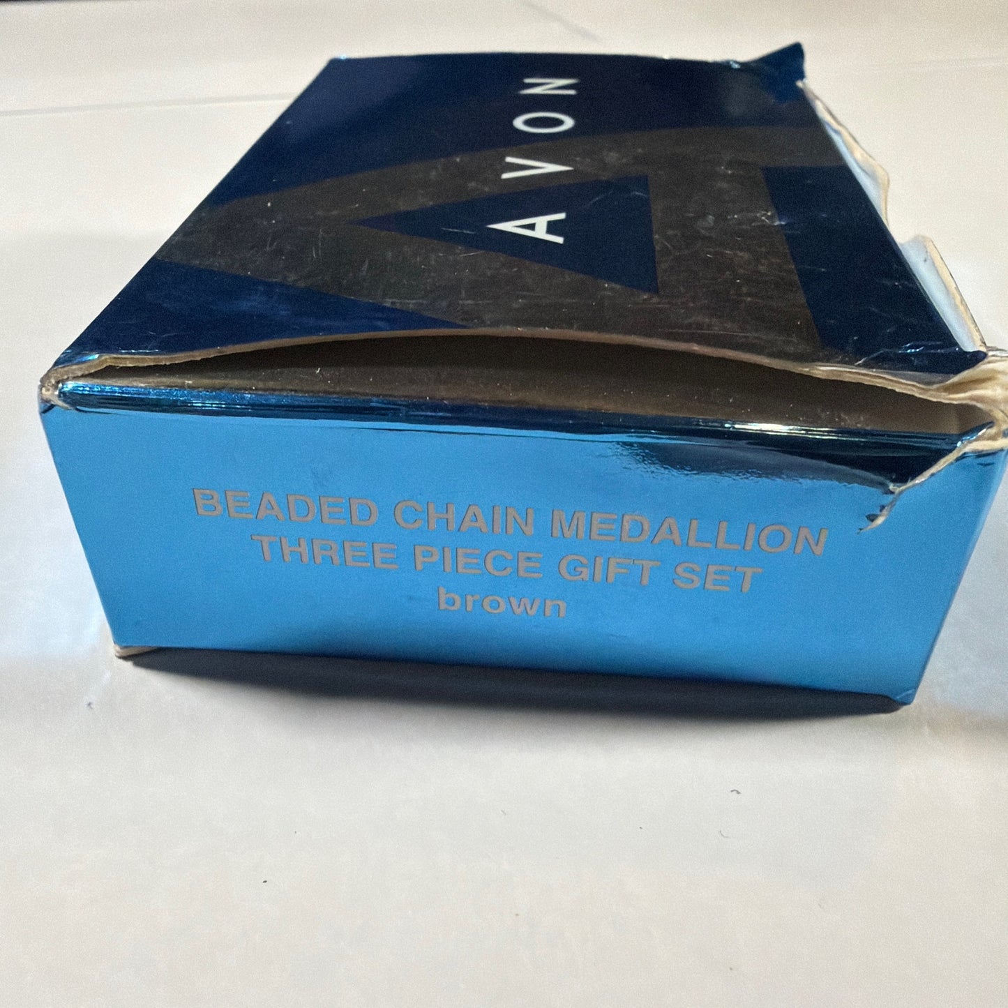 Avon Beaded Chain Medallion 3-Piece Jewelry Gift Set Brown Necklace Ring