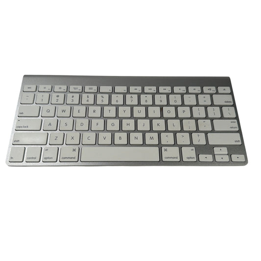 Apple Wireless Bluetooth Keyboard A1314 Silver White