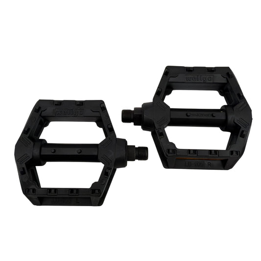 Wellgo LU-205 Black Composite Platform Bicycle Pedals with Reflectors Pair