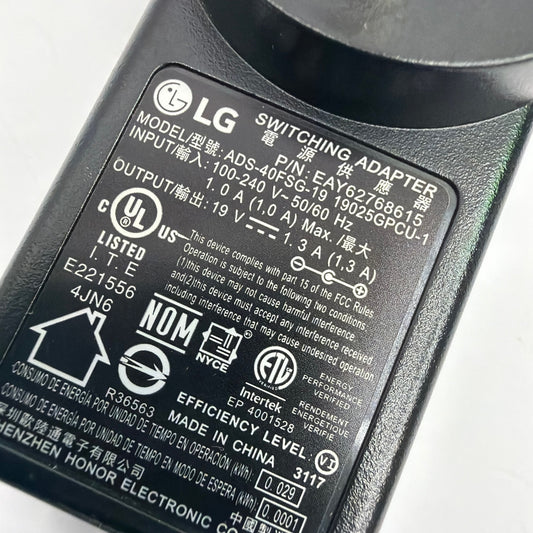 LG 19V 1.3A Switching AC Adapter Power Supply ADS-40FSG-19 P/N EAY62768615