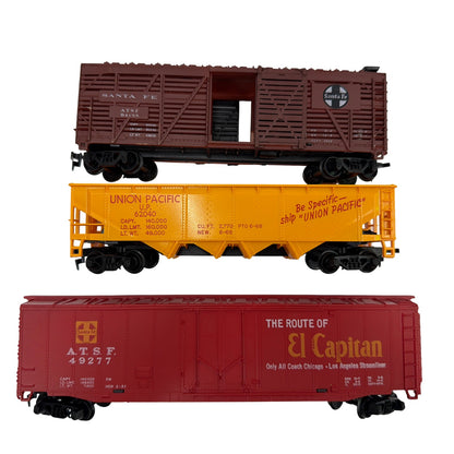 Tyco & Bachmann HO Scale Freight Cars Lot w/ Tyco 24 Trackside Signs & Poles