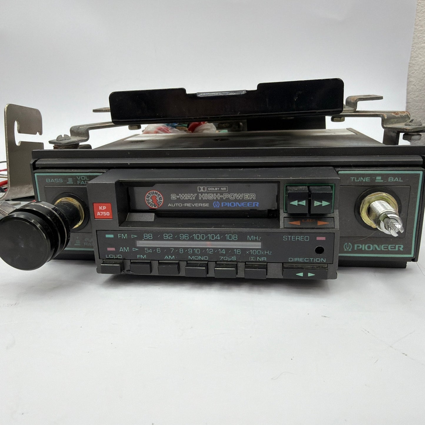 Pioneer KP-A750 Vintage AM/FM Cassette Car Stereo Auto-Reverse Untested