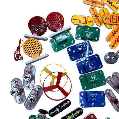 Elenco Snap Circuits Assorted Parts Lot U1 Music IC U3 Space War IC Speakers W/3