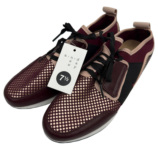 A New Day Women’s Burgundy Slip-On Sneakers Size 7.5