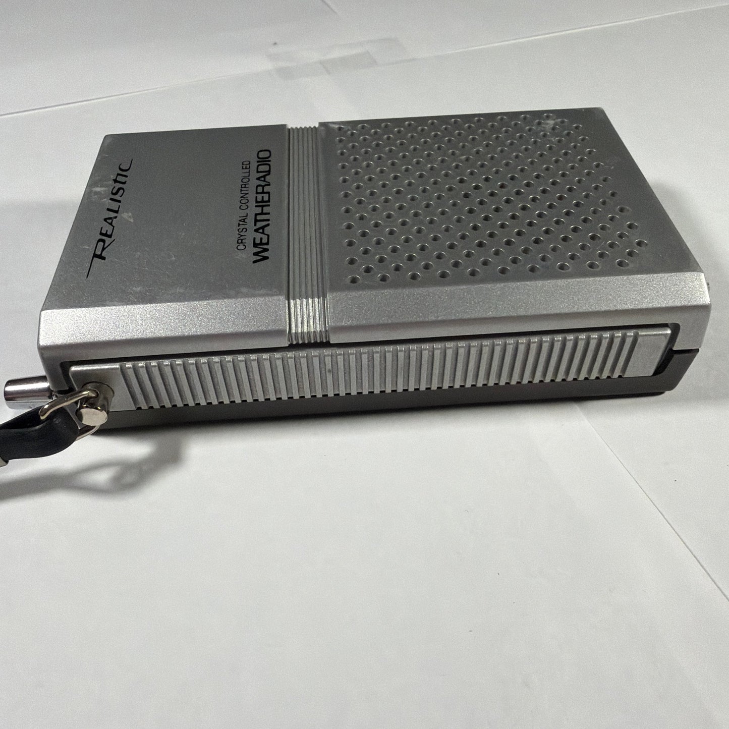 Radio Shack Realistic Weatheradio 12-151A Crystal Controlled Weather Radio 3-Ch.