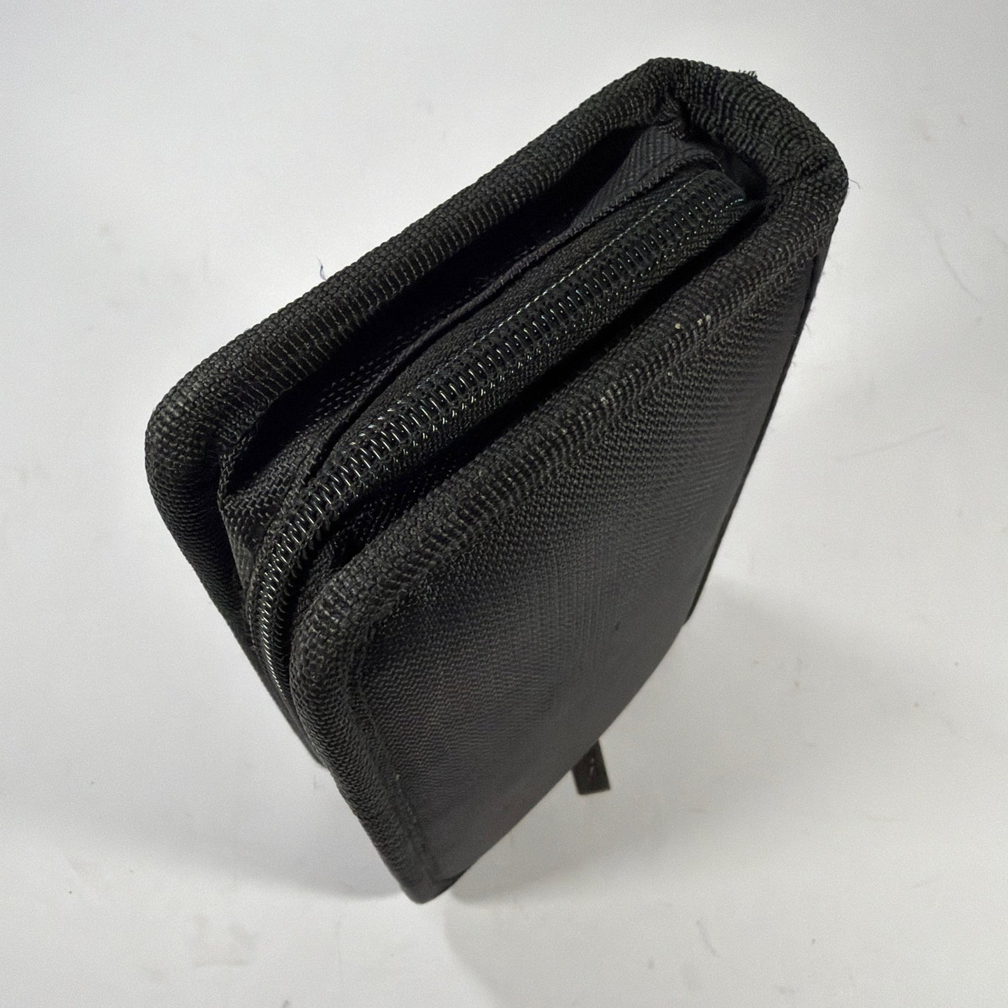 Nintendo DS Black Zipper Carrying Case Pouch 6 x 4 x 2 in