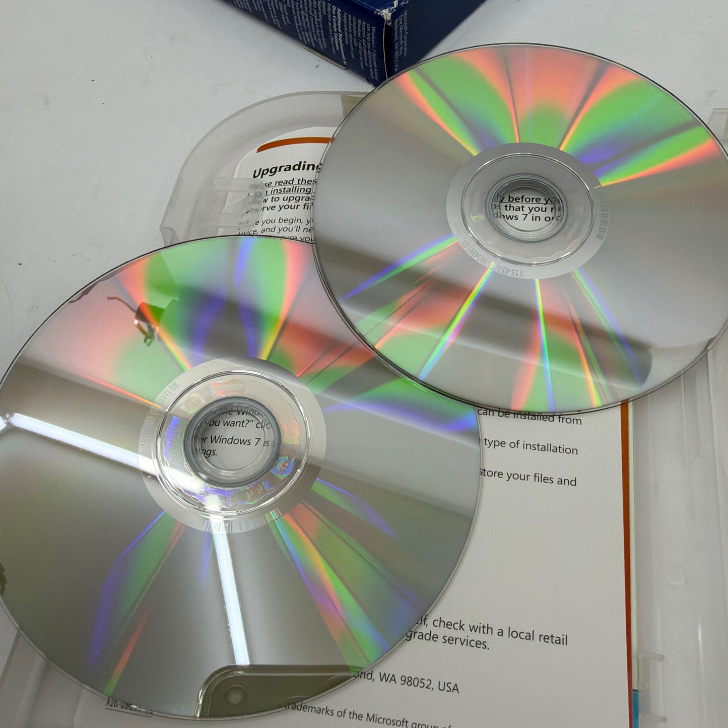 Microsoft Windows 7 Professional 32/64-Bit DVD Set w/ Product Key X15-60616-01