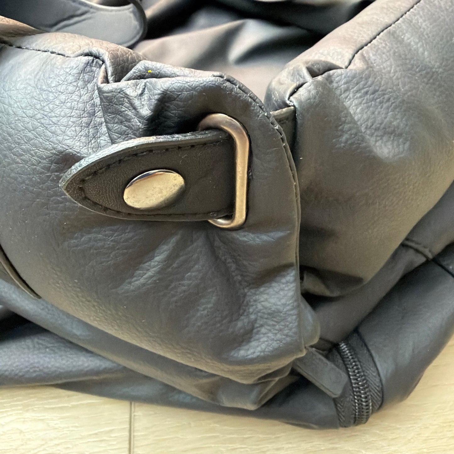 FunnyFuzzy Faux Leather Dog Car Seat Booster Bed with Straps Black/Gray