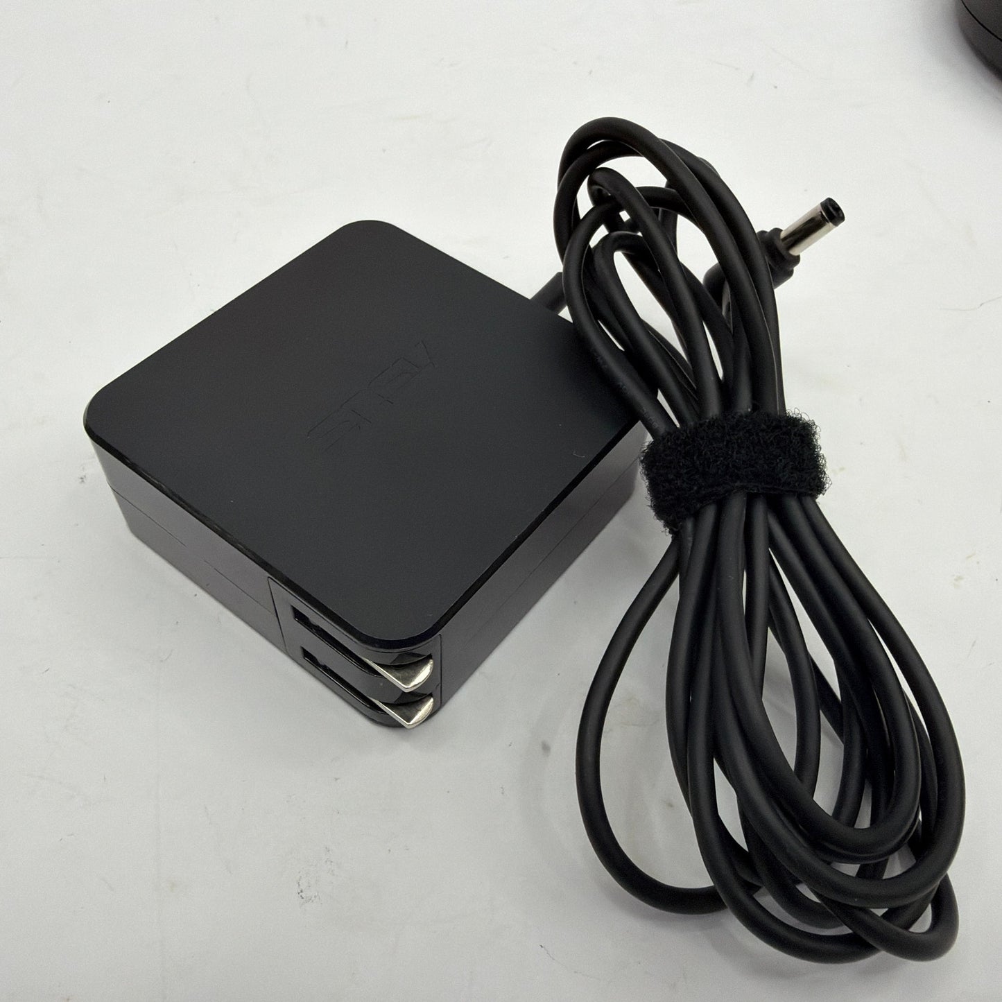 ASUS AC Adapter Charger PA-1650-93 19V 3.42A 65W Tested Working