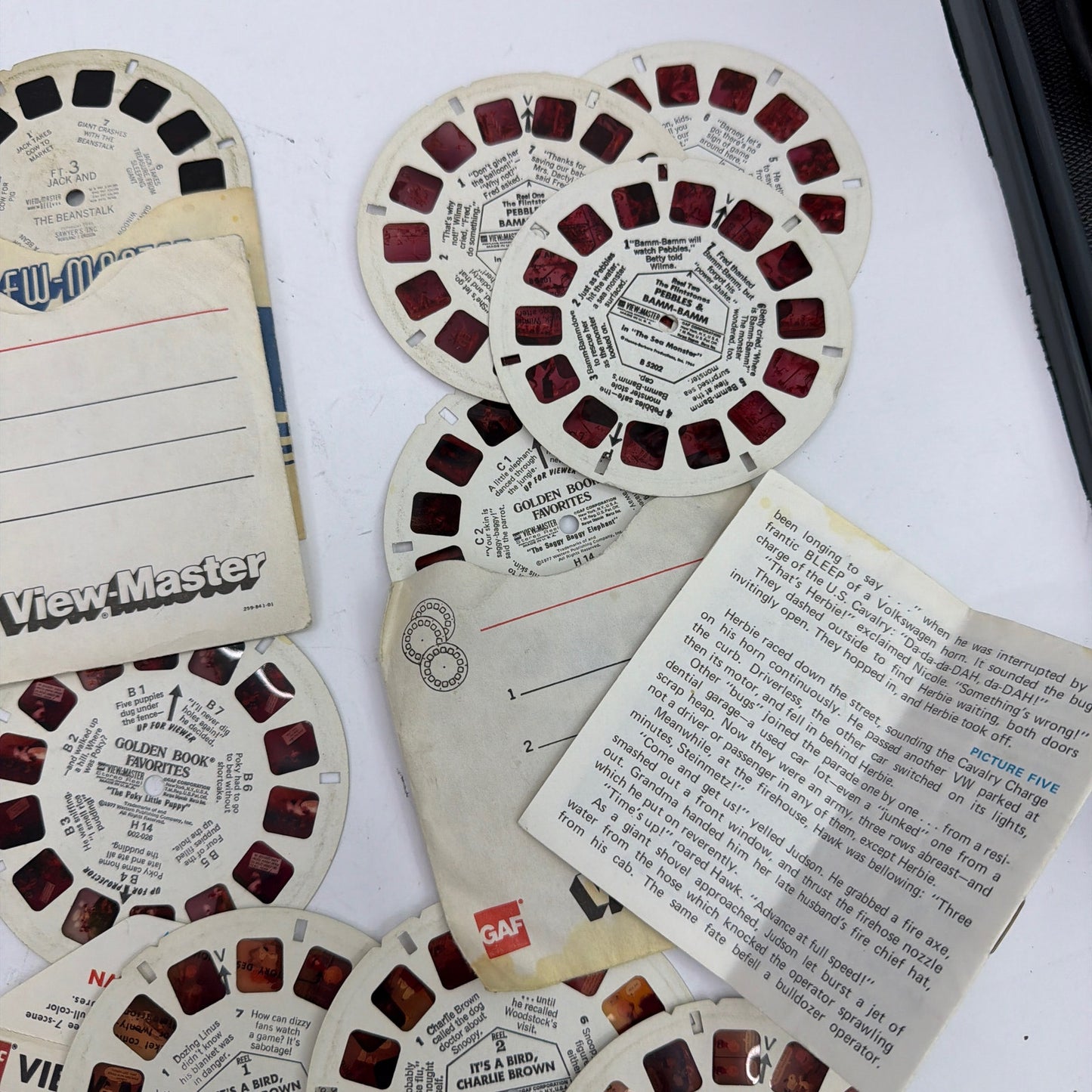 Vintage GAF View-Master Reel Lot Peanuts Charlie Brown, Herbie, Pluto + Sleeves