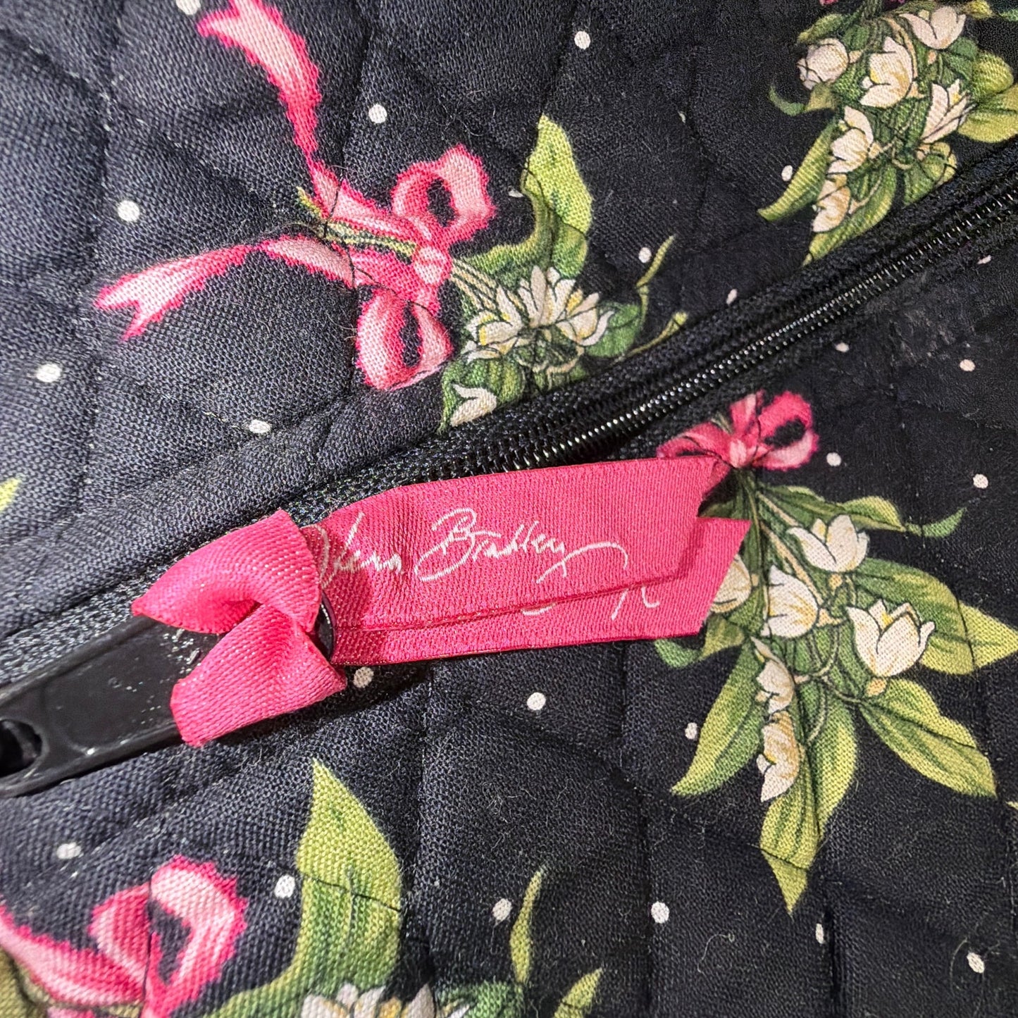 Vera Bradley Quilted Shoulder Bag Floral Bow Print Approx 12x6x10