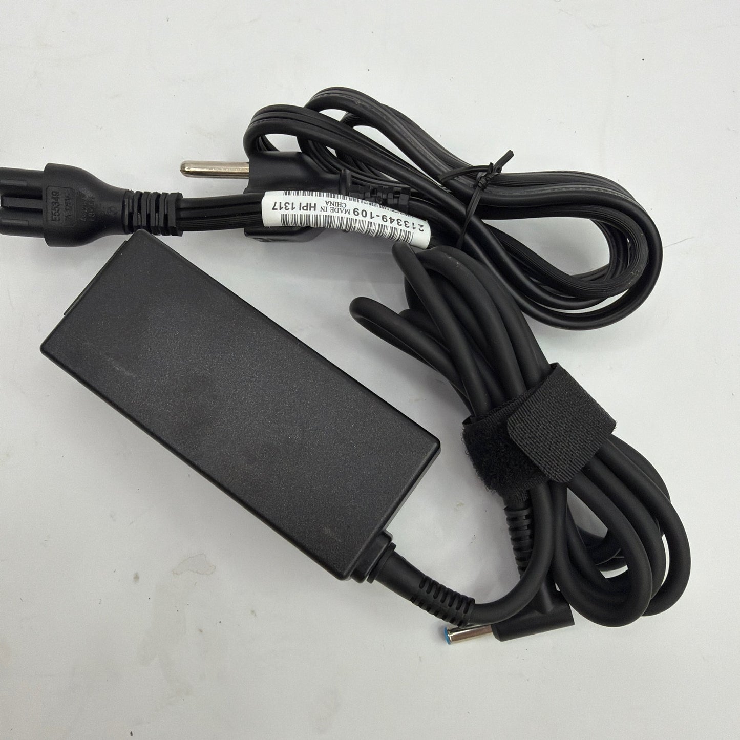Genuine HP 45W Laptop AC Adapter Charger 19.5V 2.31A Blue Tip 741727-001