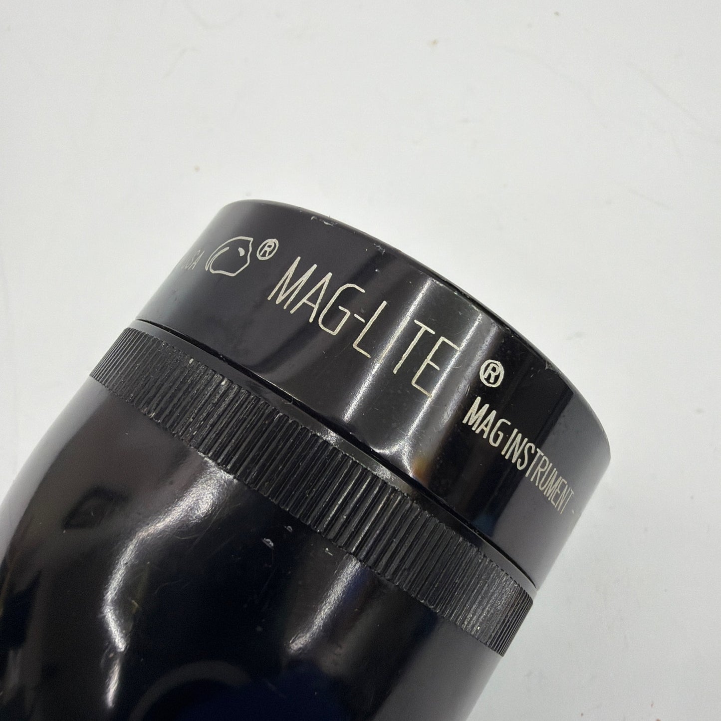 Mag-Lite Mag Instrument Black D-Cell Flashlight Tested Working With Spare Bulb