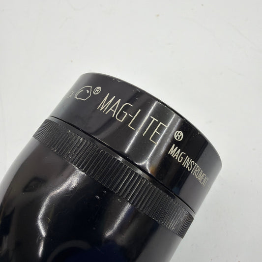 Mag-Lite Mag Instrument Black D-Cell Flashlight Tested Working With Spare Bulb