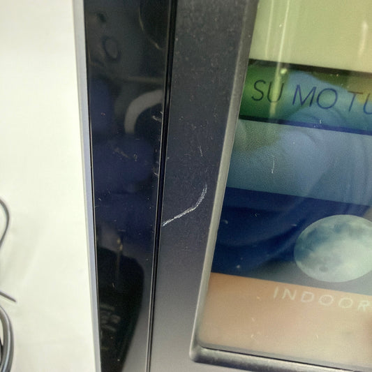 AcuRite 00384 Wireless Indoor/Outdoor Thermometer Display w Sensor & AC Adapter