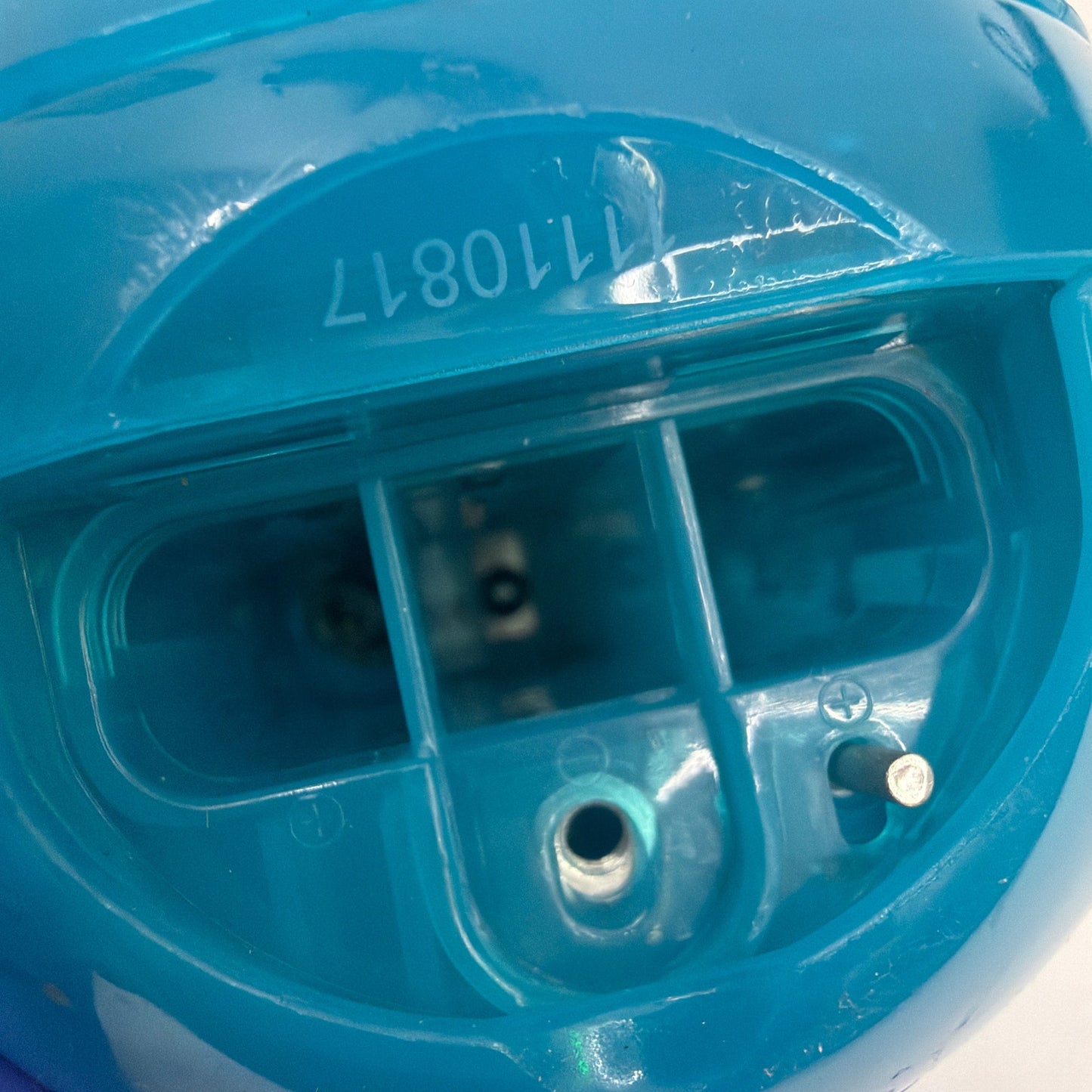 20Q Electronic Handheld Guessing Game Blue Tested Working