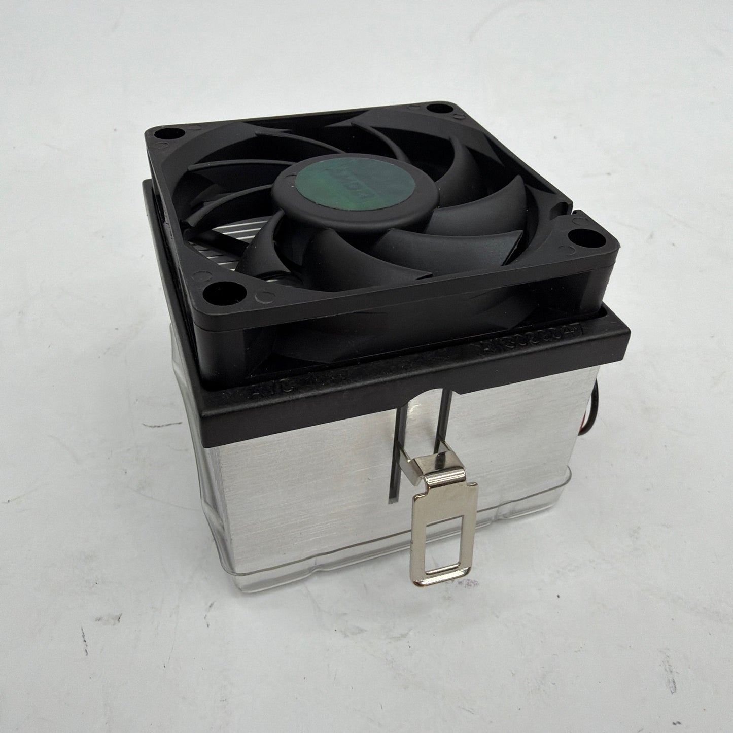 AMD OEM CPU Heatsink and Fan Cooler A113000041 with Thermal Paste